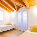 Appartement Guesthost - Roomy And Bright With Terrace! *