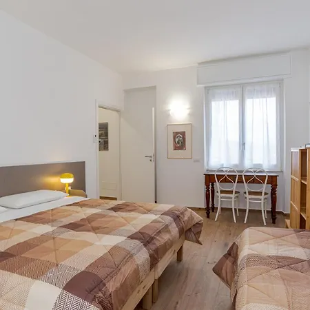 Guesthost - Roomy And Bright With Terrace! Апартаменты Cesana Brianza