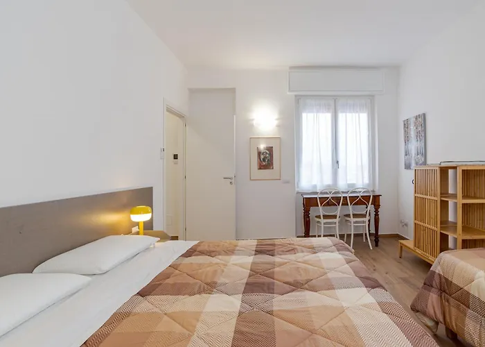 Διαμέρισμα Guesthost - Roomy And Bright With Terrace! Cesana Brianza