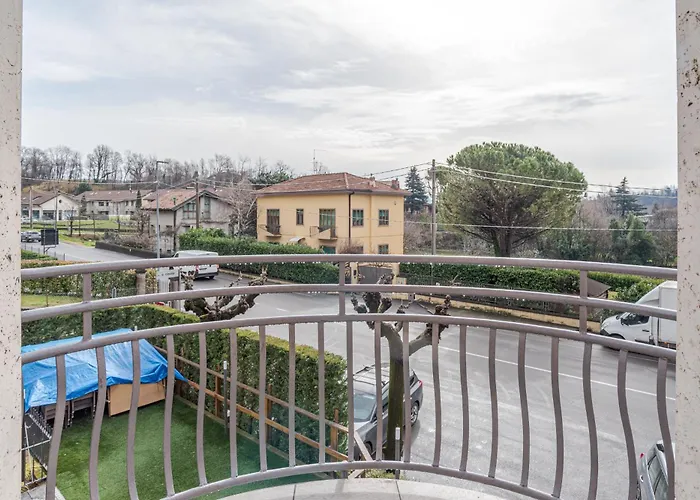 Διαμέρισμα Guesthost - Roomy And Bright With Terrace!